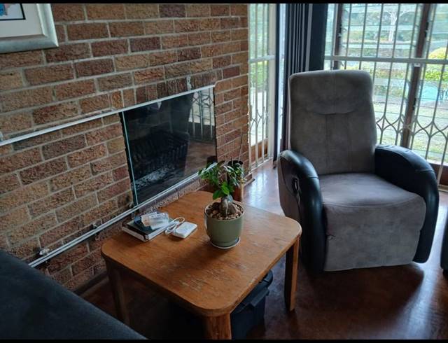 3 BEDROOM HOUSE FOR SALE IN HATTON ESTATE